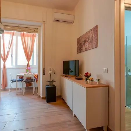 Francina House Apartment *